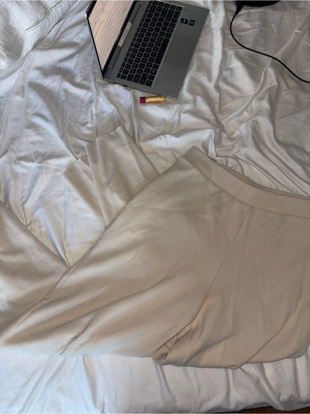 Zara Wide-Leg Cream Women's Pants